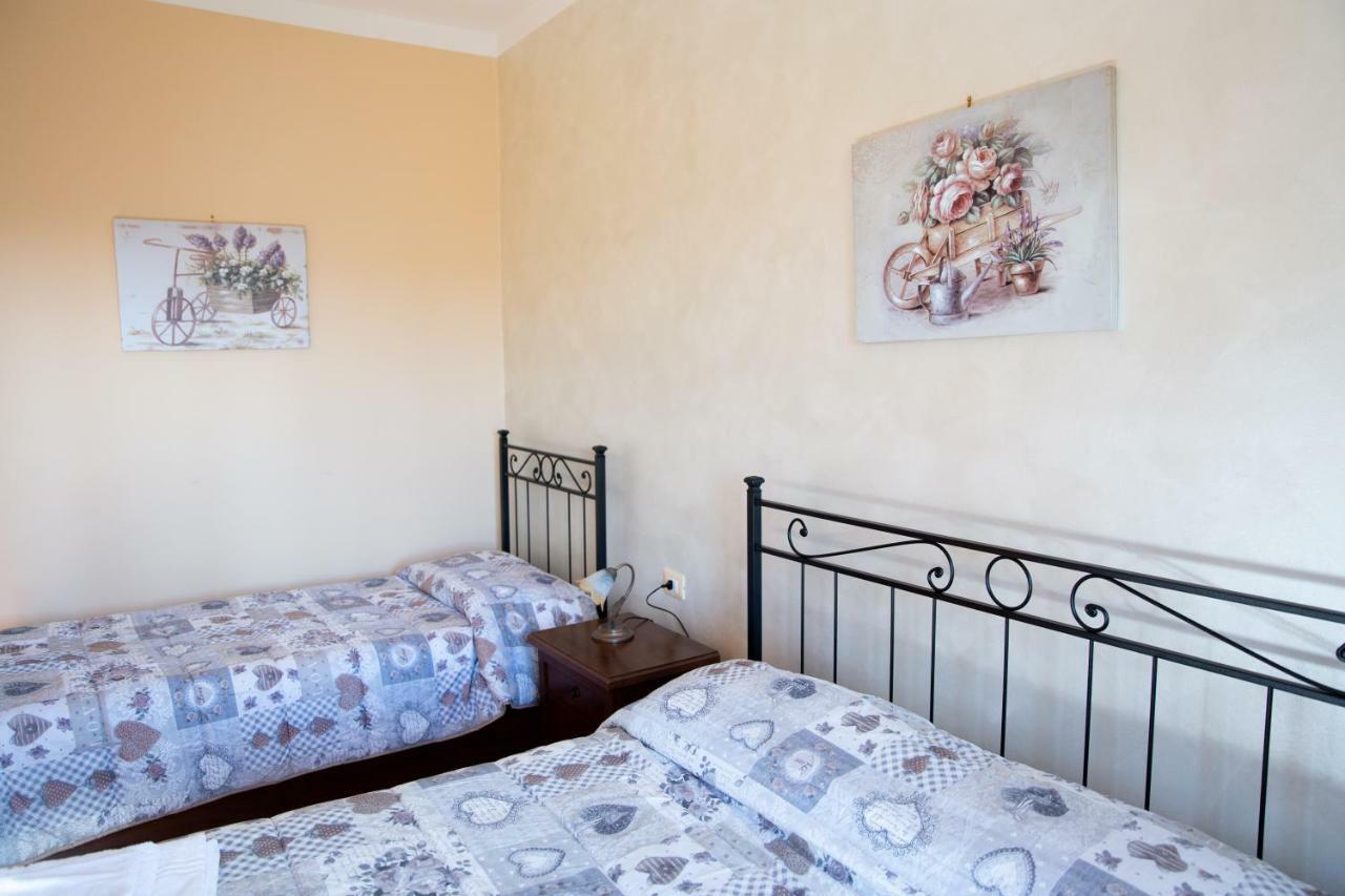 Appartamento Della Pia Bevagna Exteriör bild